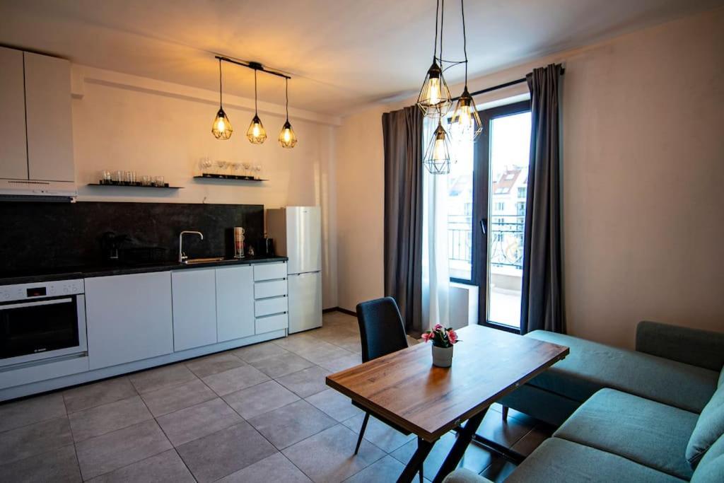 Appartamento Аpartment With Free Parking Sofia Esterno foto